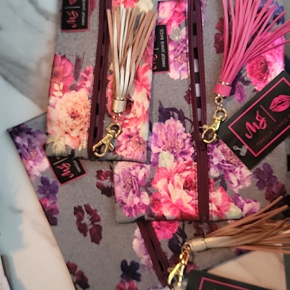Makeup Junkie Bag Bundle